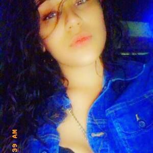 Meet your Posher, Yahaira